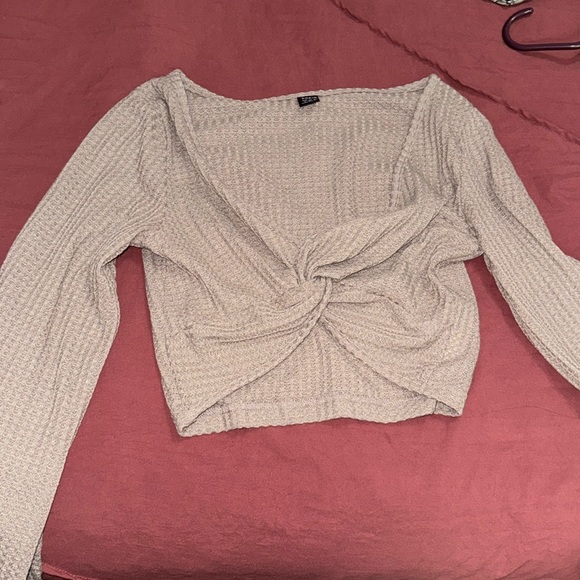 Brown Long Sleeve - Picture 1 of 1